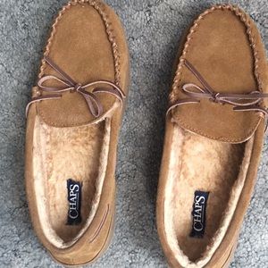 Tan Slippers